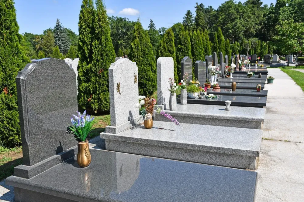 Entretien de tombe